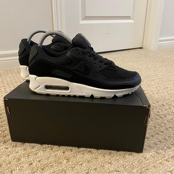 Nike Air Max 90 Twisted Black White Black - Picture 2 of 6
